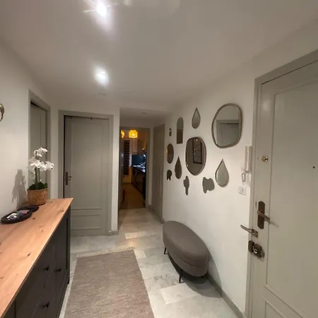 1 Bedroom In Cosy And Bright