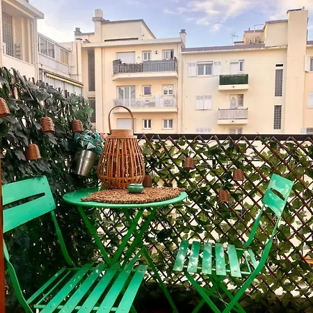 1 Bedroom In Cosy And Bright *